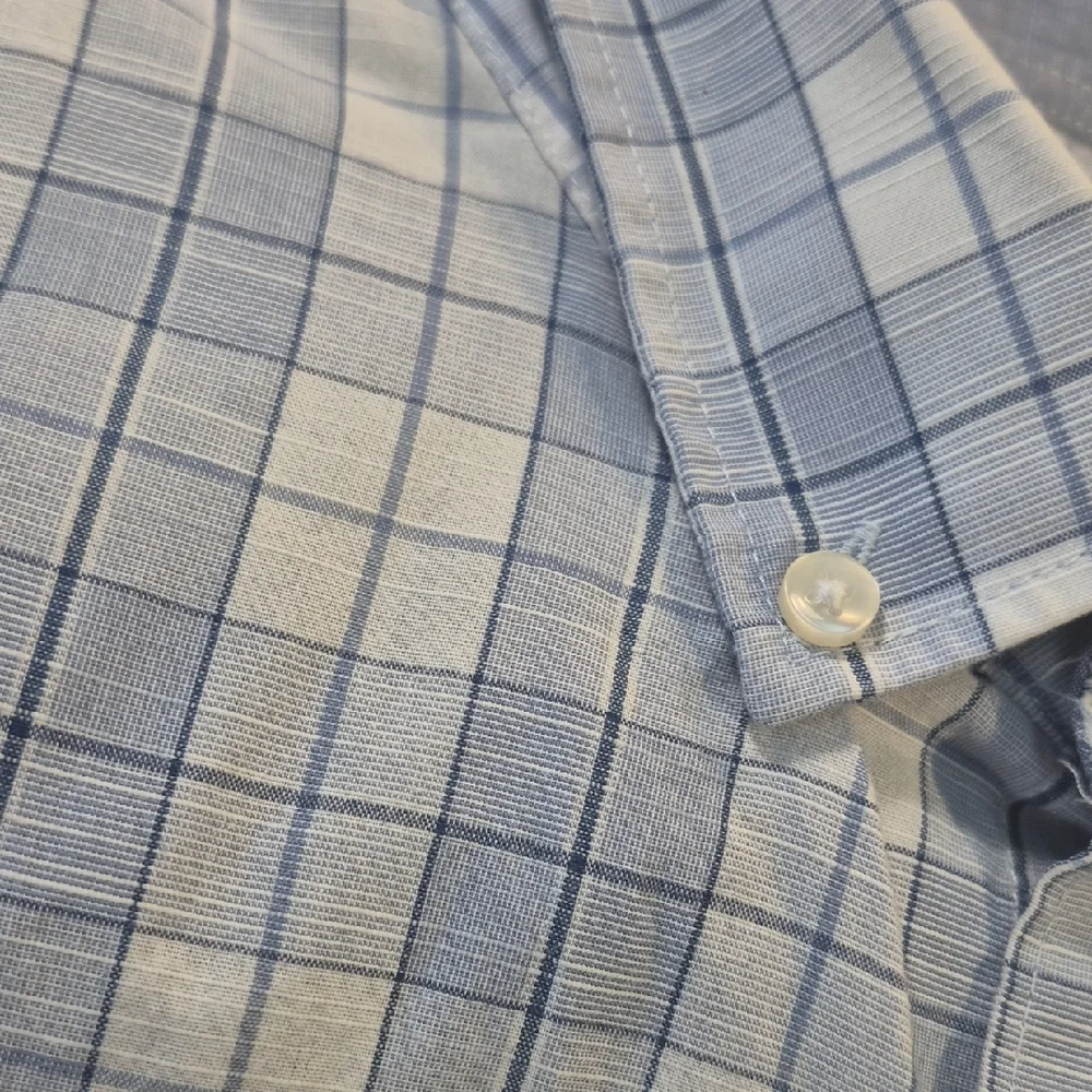 Van Heusen XXL Short Sleeve Blue and White Casual Button Down Shirt - Picture 12 of 13